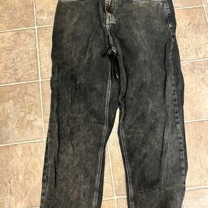 Empyre Men's Washed Black Relaxed Jeans